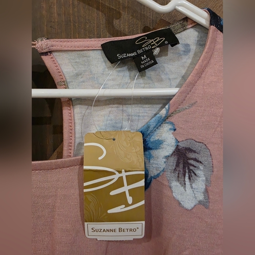 Suzanne Betro Floral Bell Sleeve Top Size Medium - Picture 3 of 7